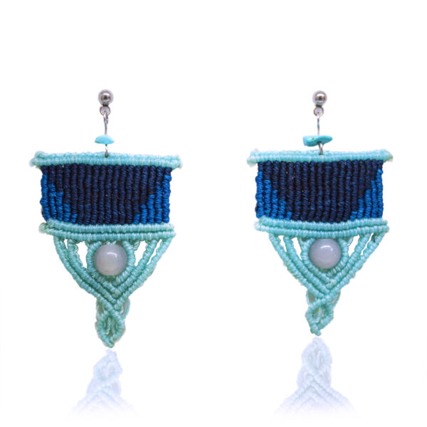 21 Aretes-Broquel Macrame