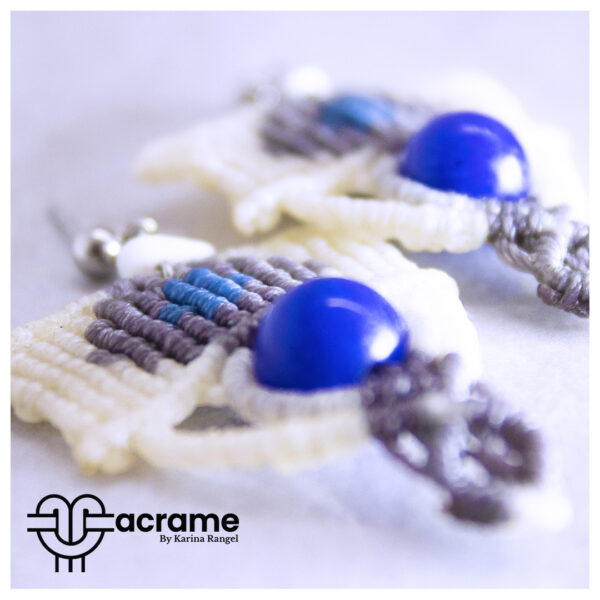 53 Aretes-Broquel Macrame
