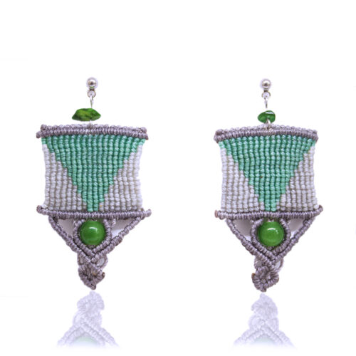 55 Aretes-Broquel Macrame