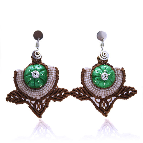 6 Aretes-Broquel Macrame