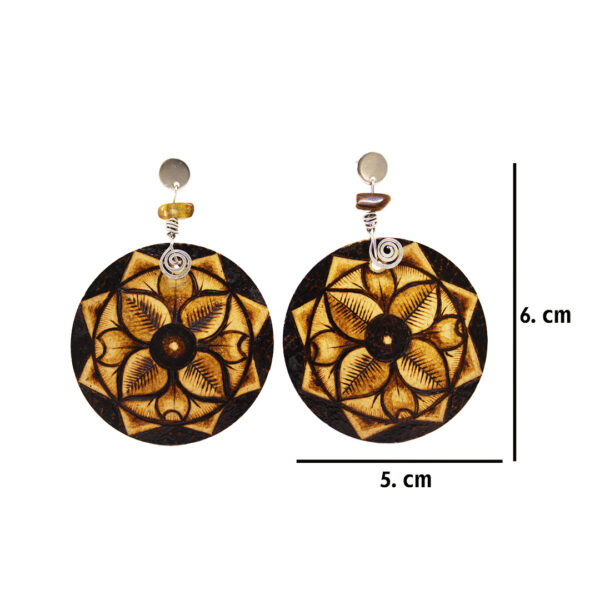 71 Aretes-Broquel Pirograbado