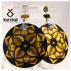 73 Aretes-Broquel Pirograbado
